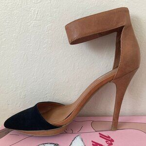 Jeffrey Campbell Solitaire pump Size 7